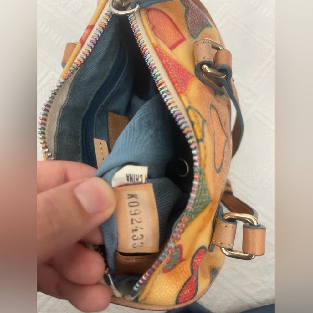 Dooney & Bourke Vintage Y2K Mini Barrel Bag Rainbow Zipper - Picture 12 of 16